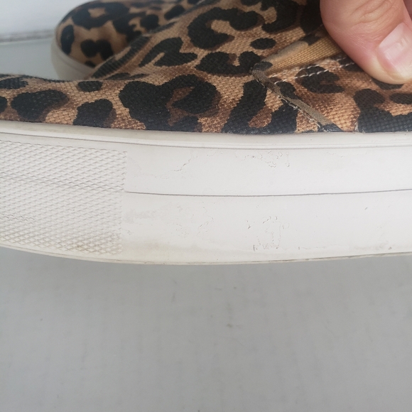 Steve Madden Womens Slip On Shoes Cheetah Leopard Print Size 8.5M Used - Picture 9 of 11